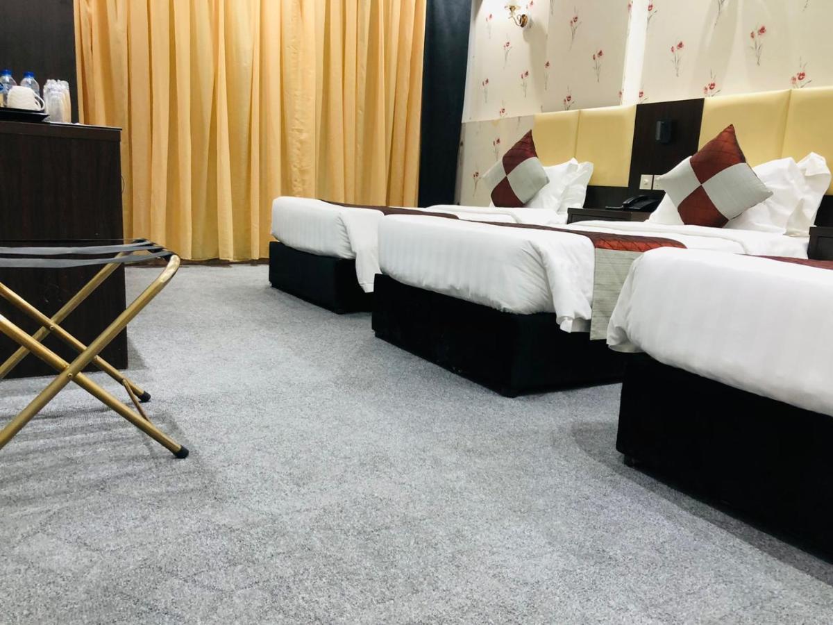 M Platinum Hotel 麦地那 外观 照片
