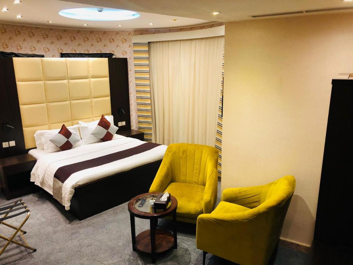 M Platinum Hotel 麦地那 外观 照片