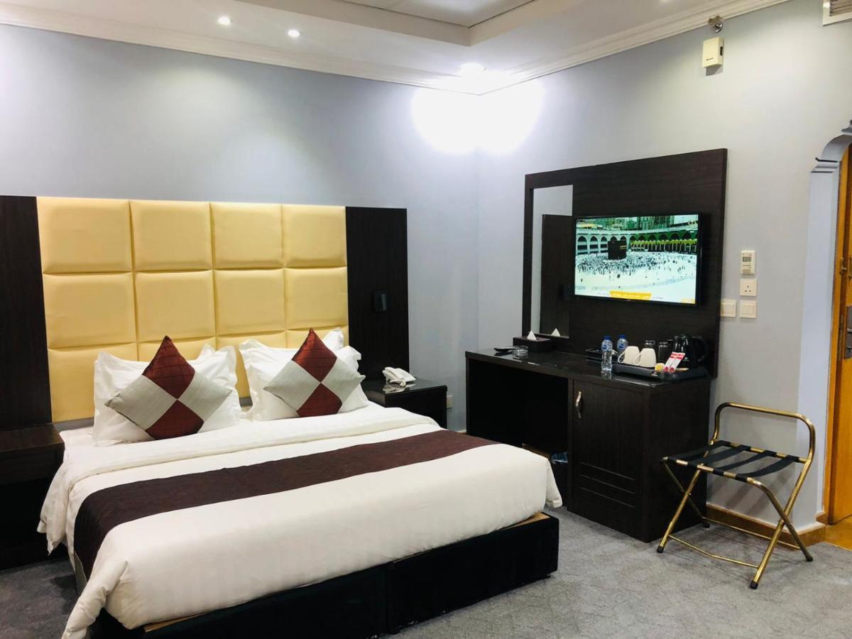 M Platinum Hotel 麦地那 外观 照片