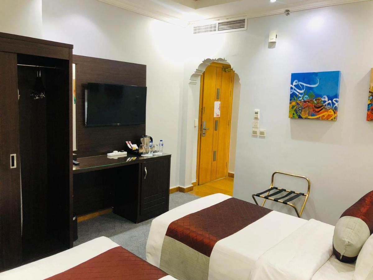M Platinum Hotel 麦地那 外观 照片