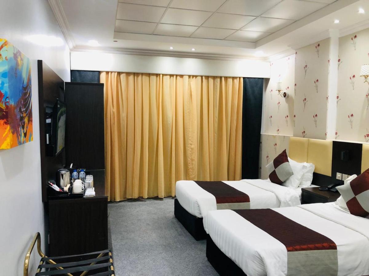 M Platinum Hotel 麦地那 外观 照片