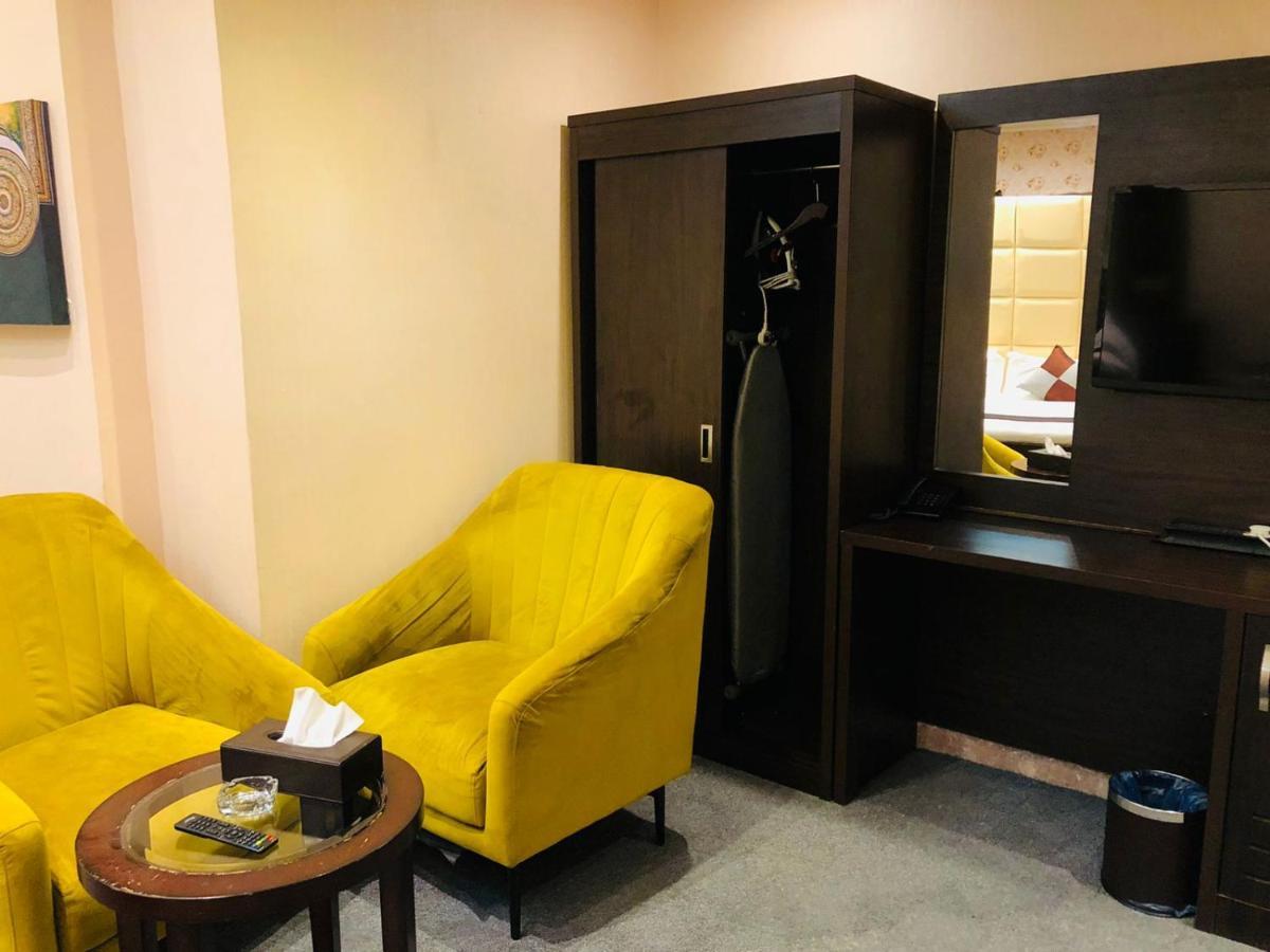M Platinum Hotel 麦地那 外观 照片
